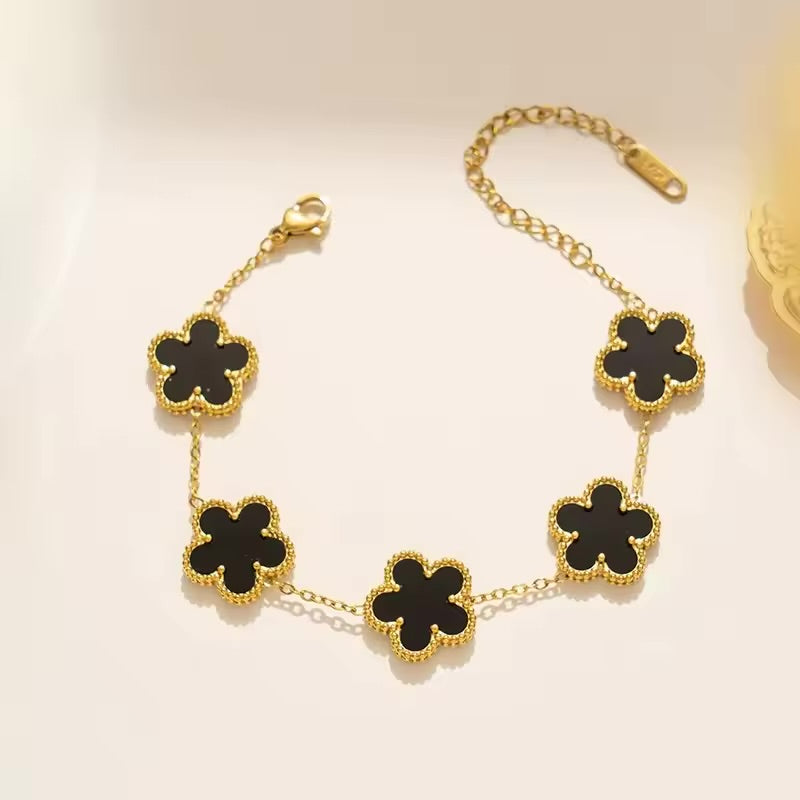 Woman’s Bracelet
